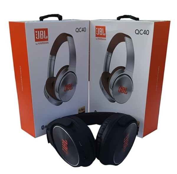 JBL-QC40 wireless headphone